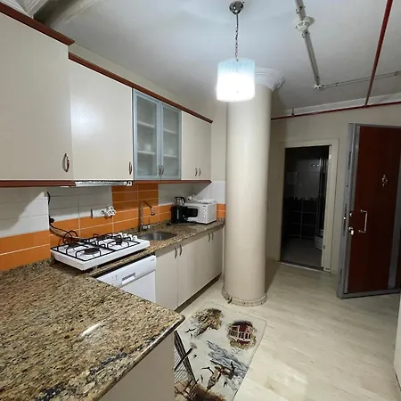 Point 4* Provincia di Istanbul