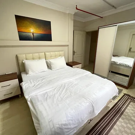 Hotel apartamentowy Point 4*