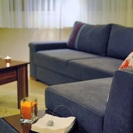 Hotel apartamentowy Point 4*